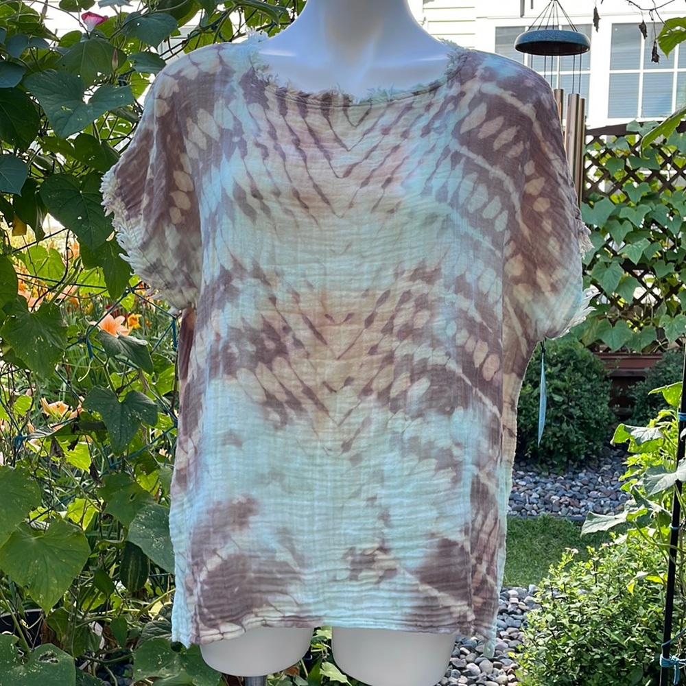 💙River + Sky Tie Dye Organic Cotton Short Sleeve Shirt